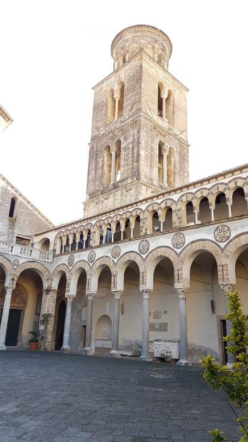 B&B Salerno Al Duomo Екстер'єр фото