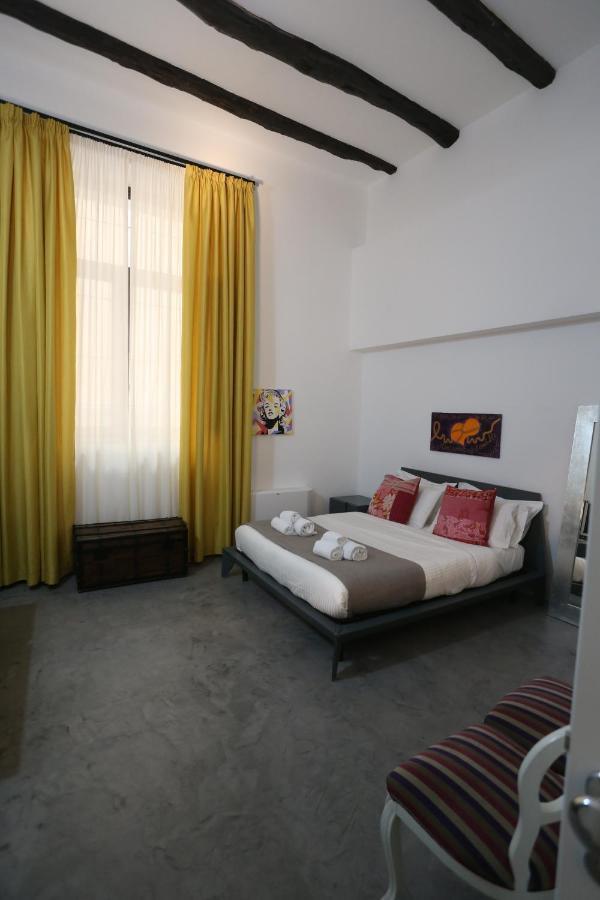 B&B Salerno Al Duomo Екстер'єр фото